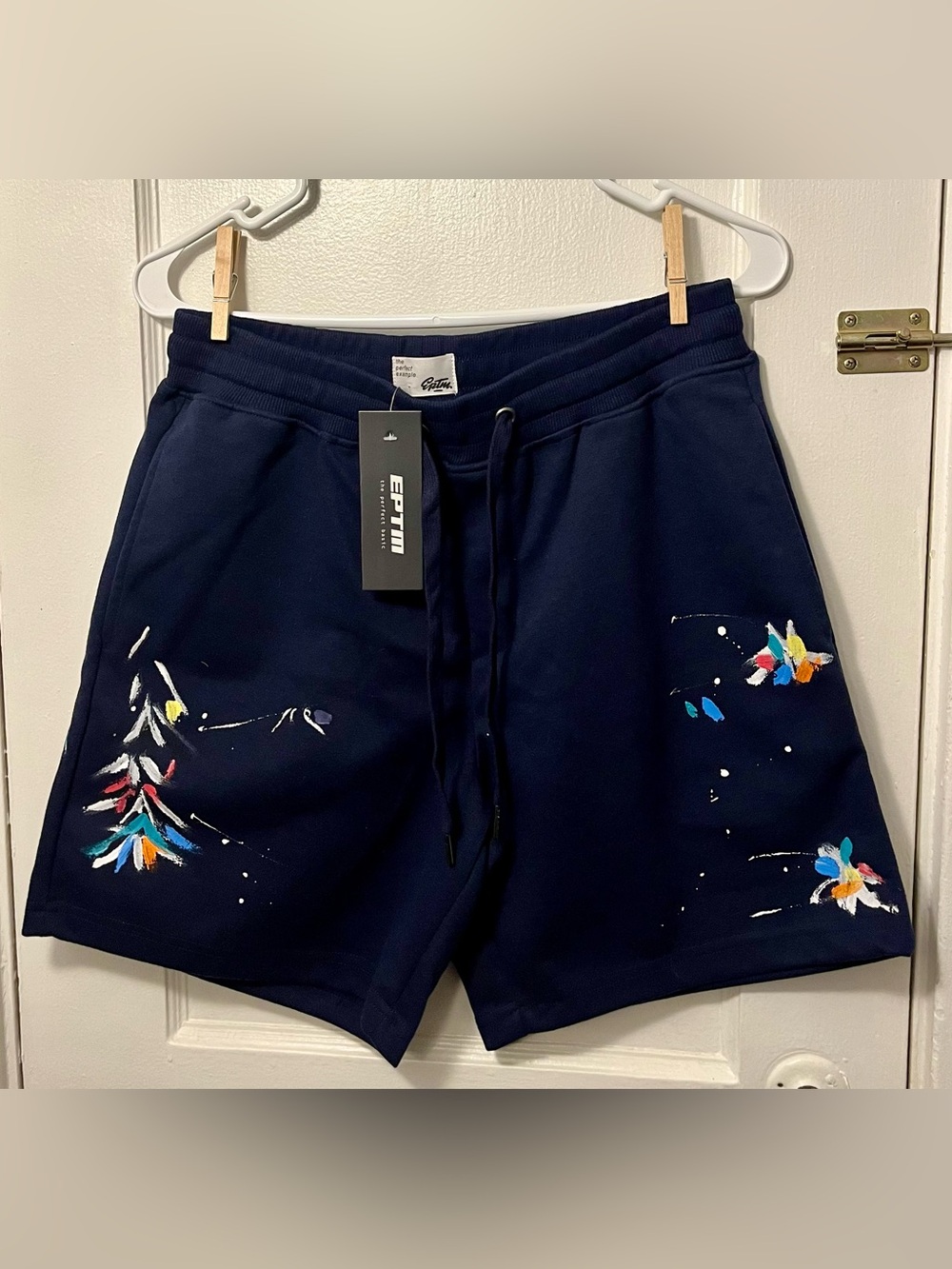 EPTM Men’s Size s, Navy Splatter Shorts. Brand New